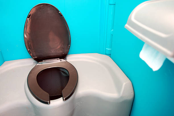 Best Sanitation services for porta potties  in East Lansing, MI