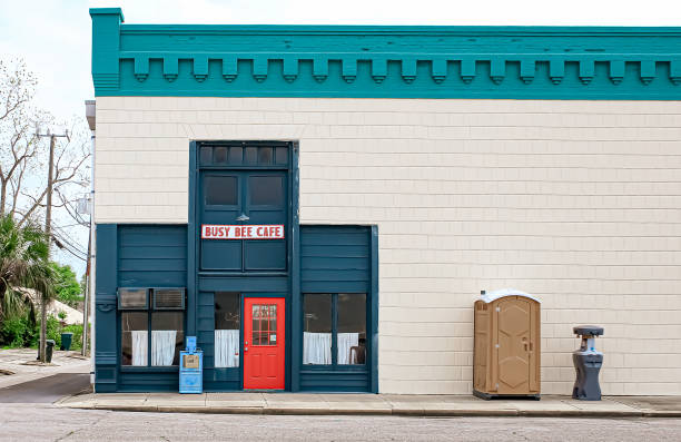 Best Construction site porta potty rental  in East Lansing, MI